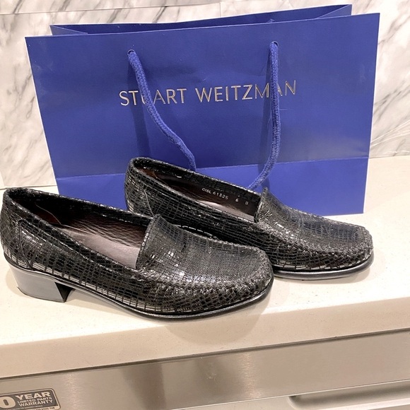 Stuart Weitzman Black pattern Slip On Loafers Size 6 - Picture 4 of 10